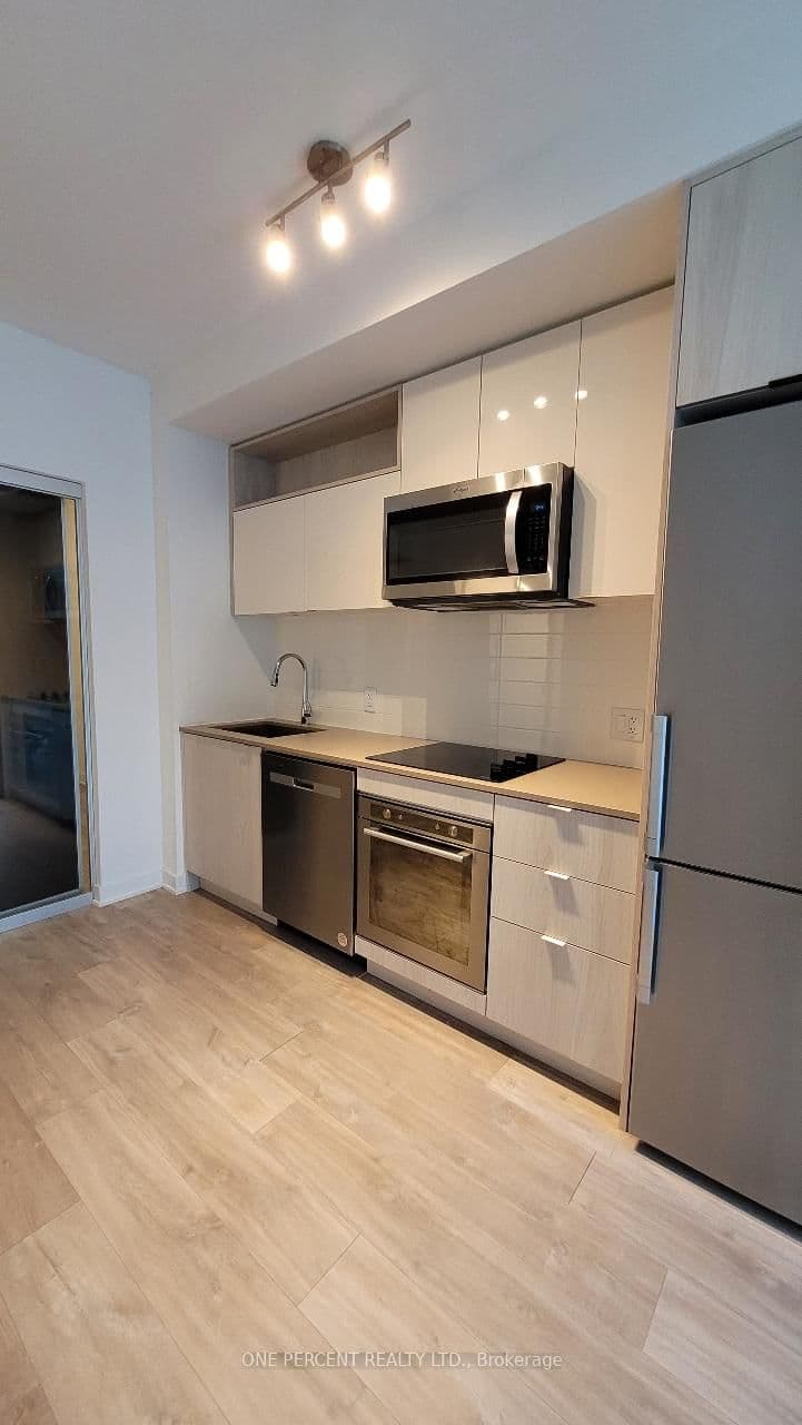 121 Lower Sherbourne Street E, Unit 471 thumbnail 3