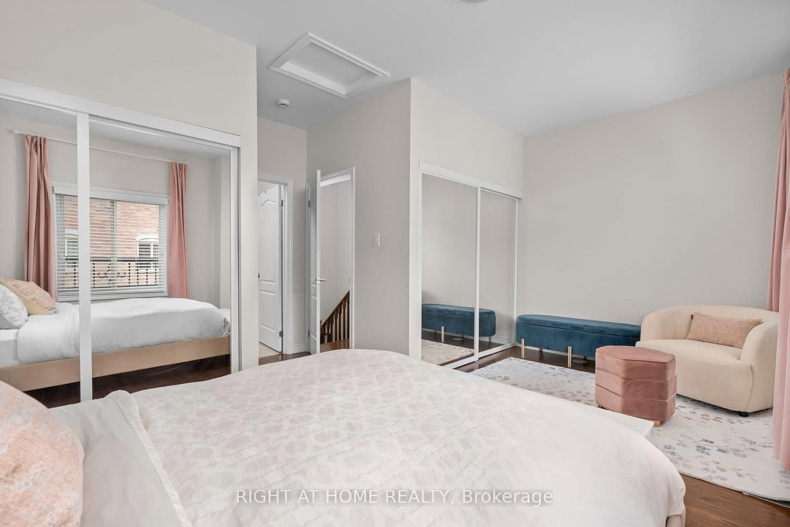 27 Coneflower Crescent, Unit 31 thumbnail 33