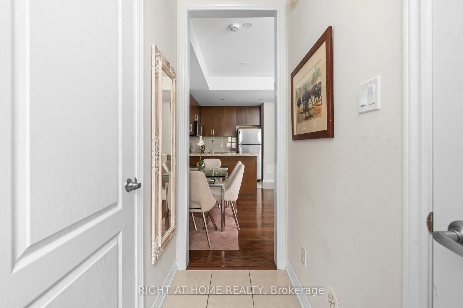 27 Coneflower Crescent, Unit 31 thumbnail 5