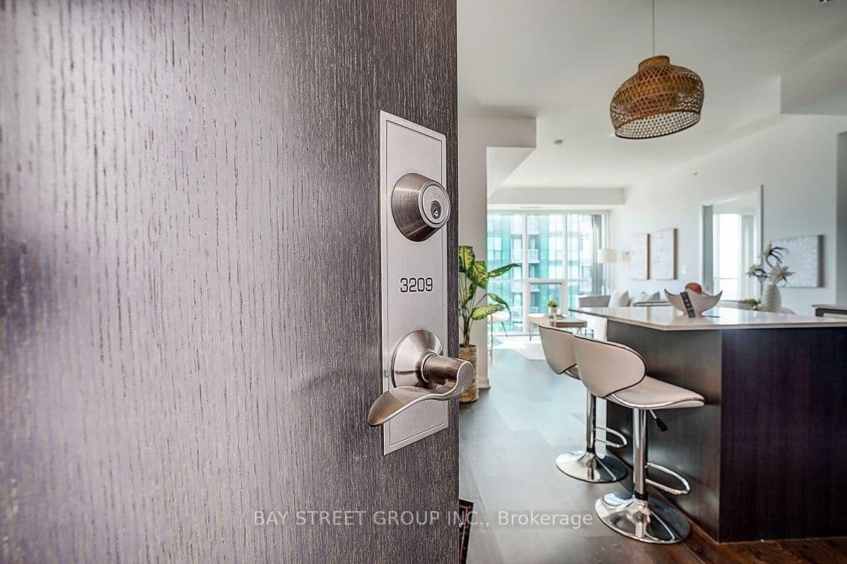 11 Bogert Avenue, Unit 3209 thumbnail 6