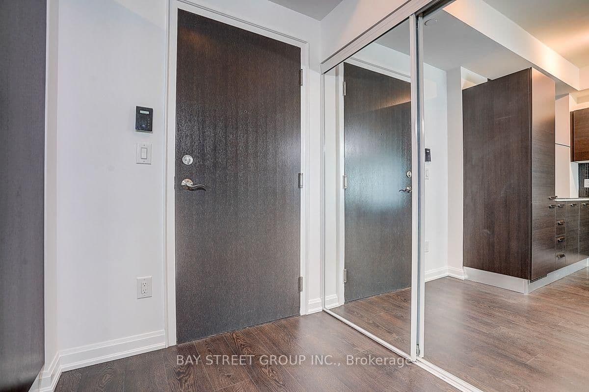 11 Bogert Avenue, Unit 3209 thumbnail 7