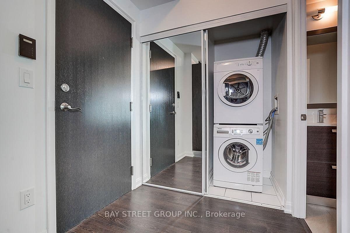 11 Bogert Avenue, Unit 3209 thumbnail 8