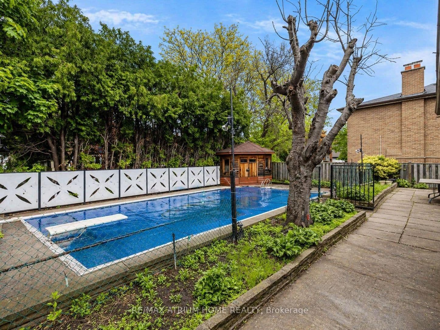 522 Cummer Avenue thumbnail 10