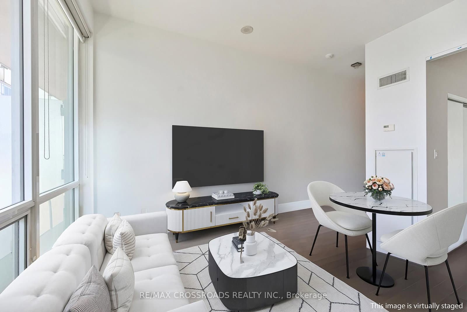 80 John Street, Unit 4103 thumbnail 12