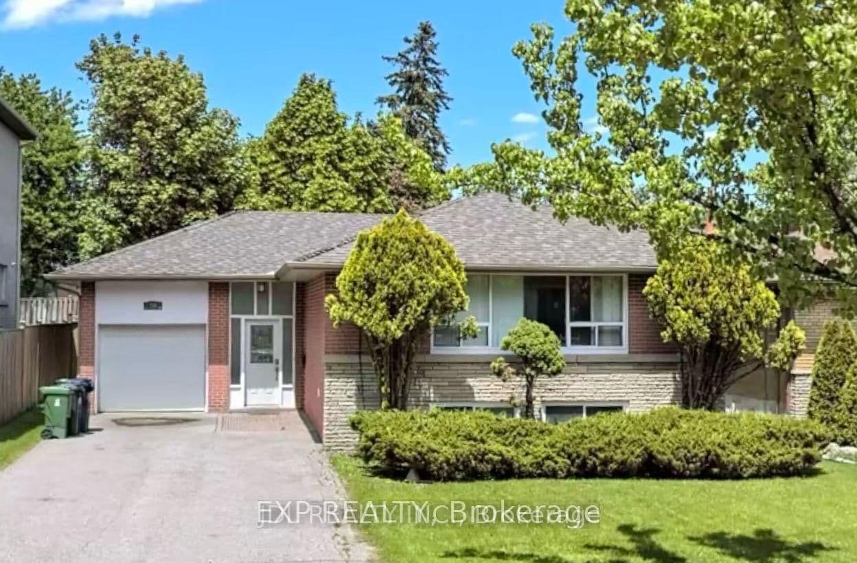20 maureen Drive N, Unit Lower - Image 1