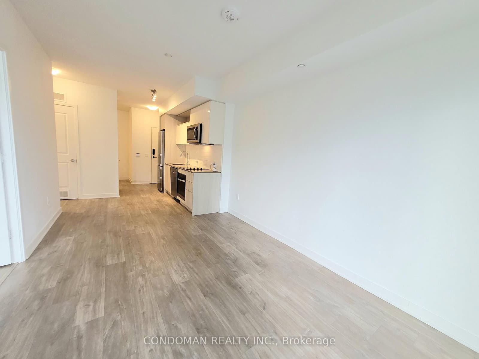 100 Dalhousie Street, Unit 2408 thumbnail 3