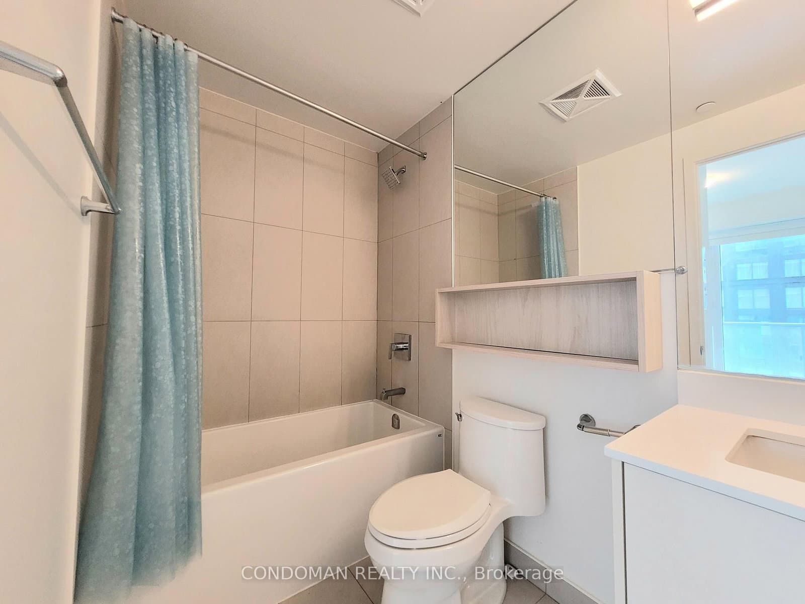 100 Dalhousie Street, Unit 2408 thumbnail 8