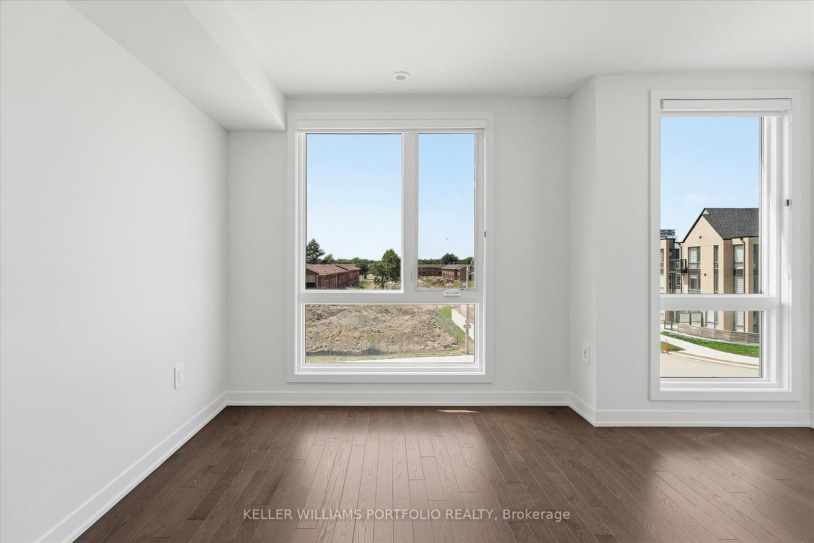 372 Lawrence Heights Way thumbnail 17
