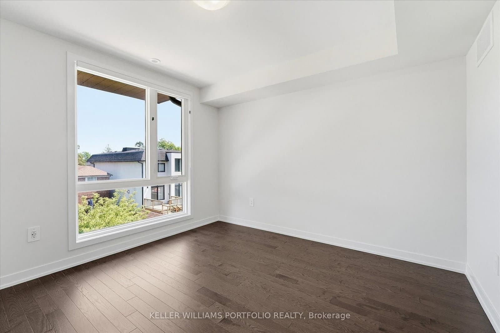 372 Lawrence Heights Way thumbnail 21