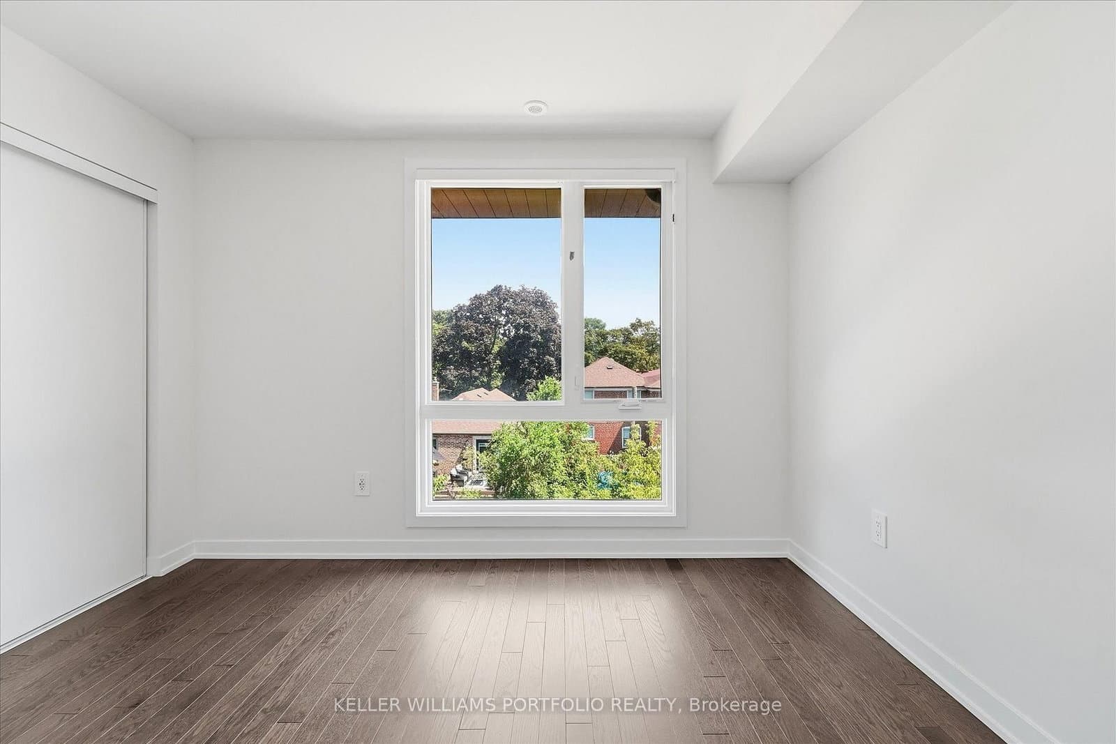 372 Lawrence Heights Way thumbnail 22