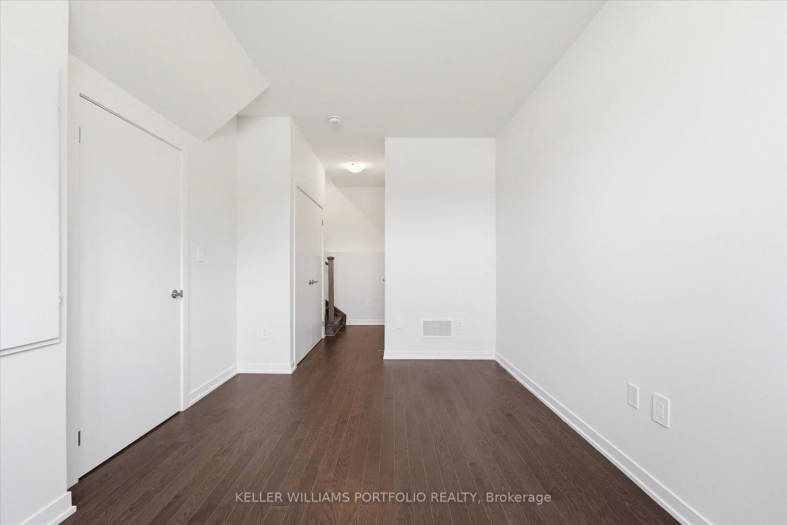 372 Lawrence Heights Way thumbnail 34
