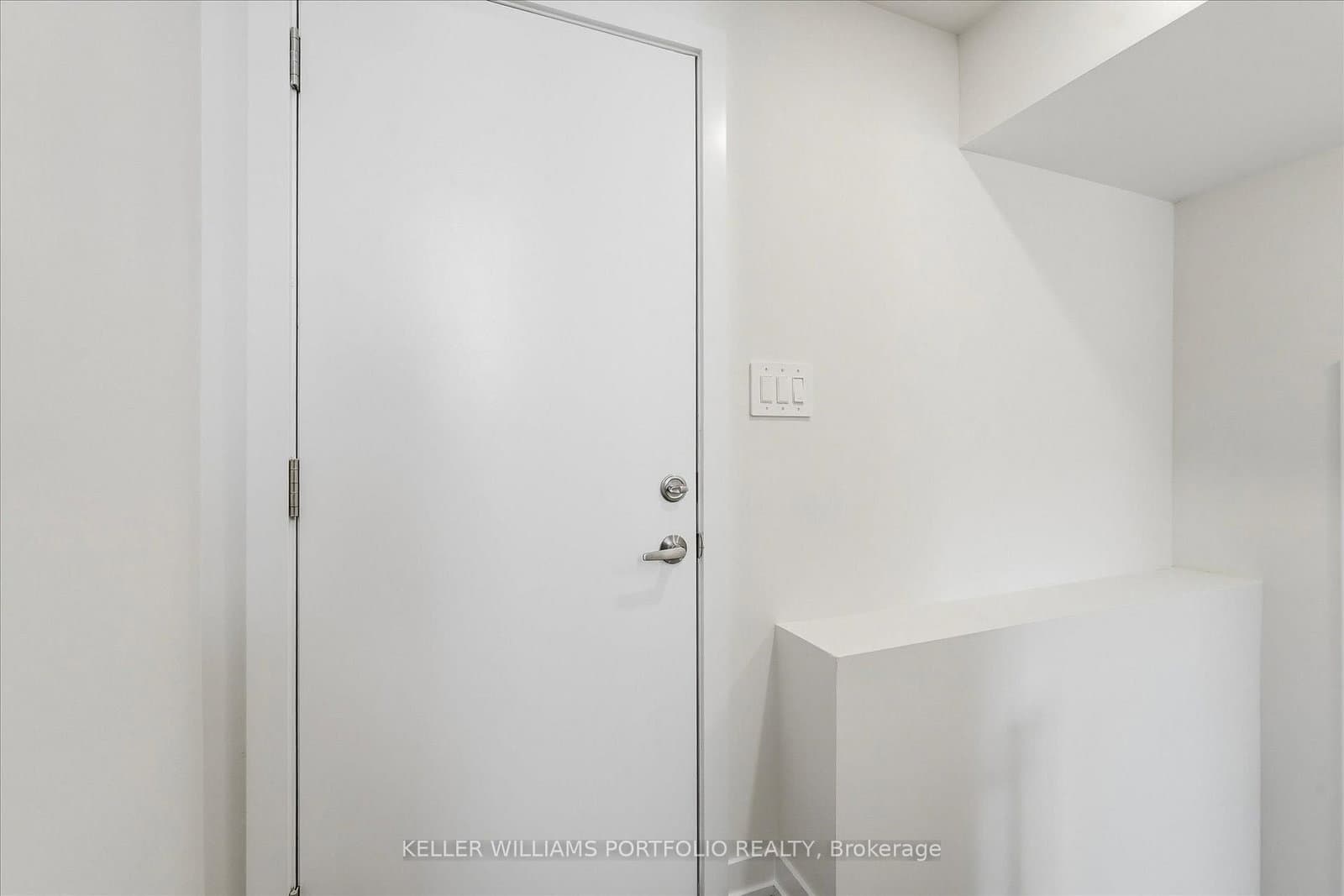 372 Lawrence Heights Way thumbnail 38