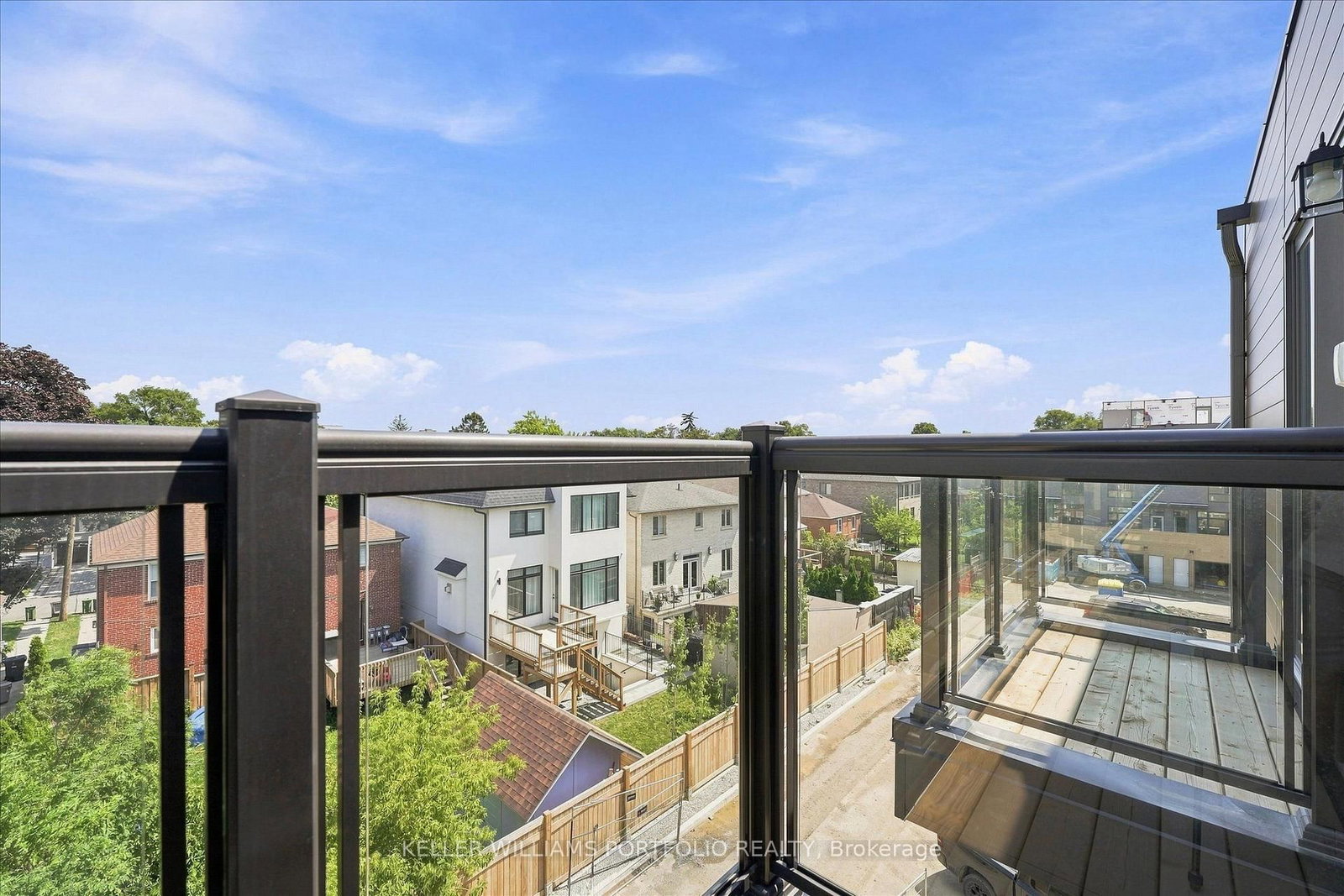 372 Lawrence Heights Way thumbnail 43