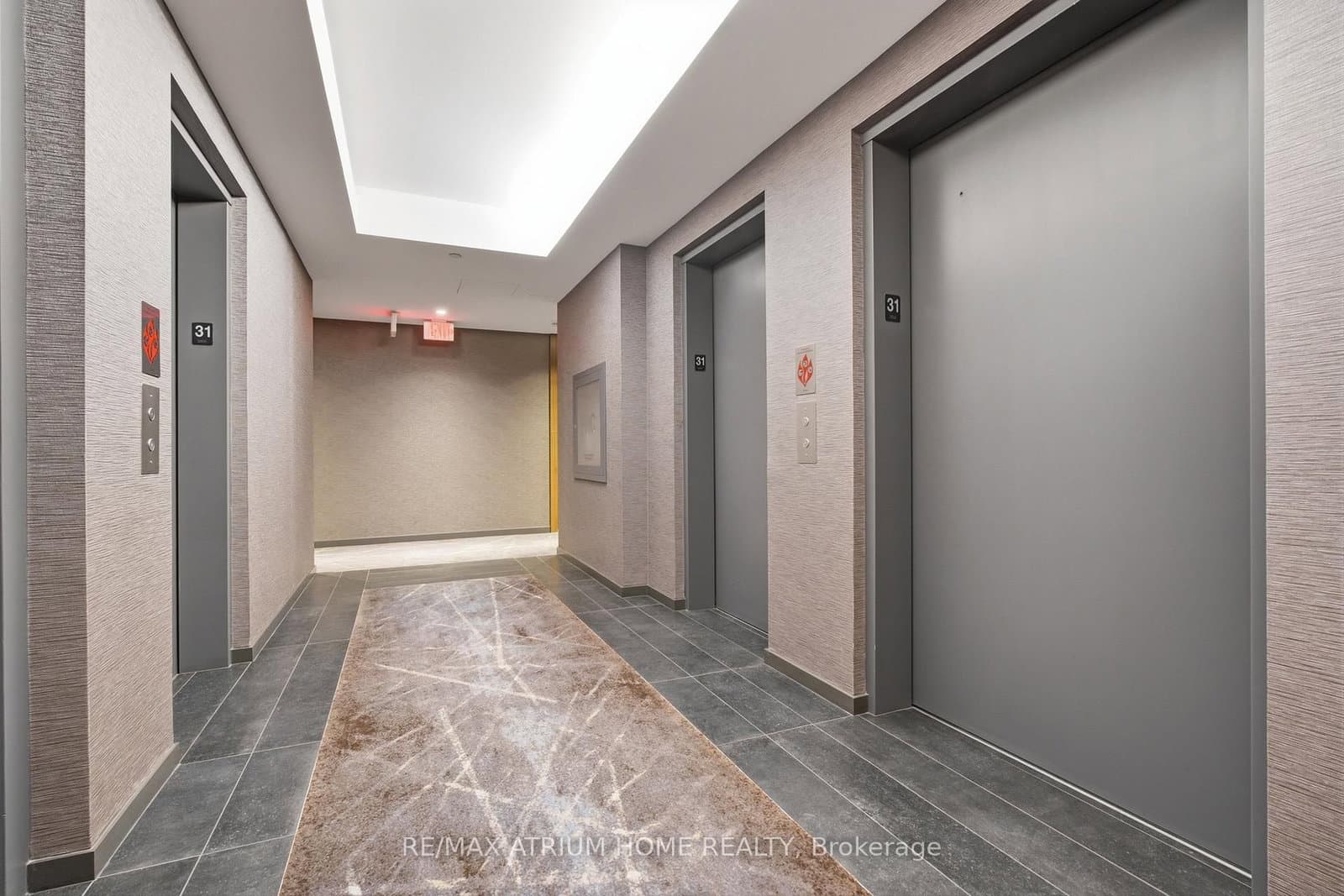 200 Bloor Street W, Unit 3103 thumbnail 4