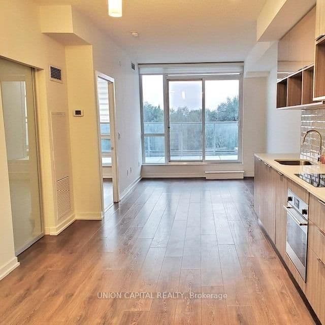 52 Forest Manor Road, Unit 201 thumbnail 2