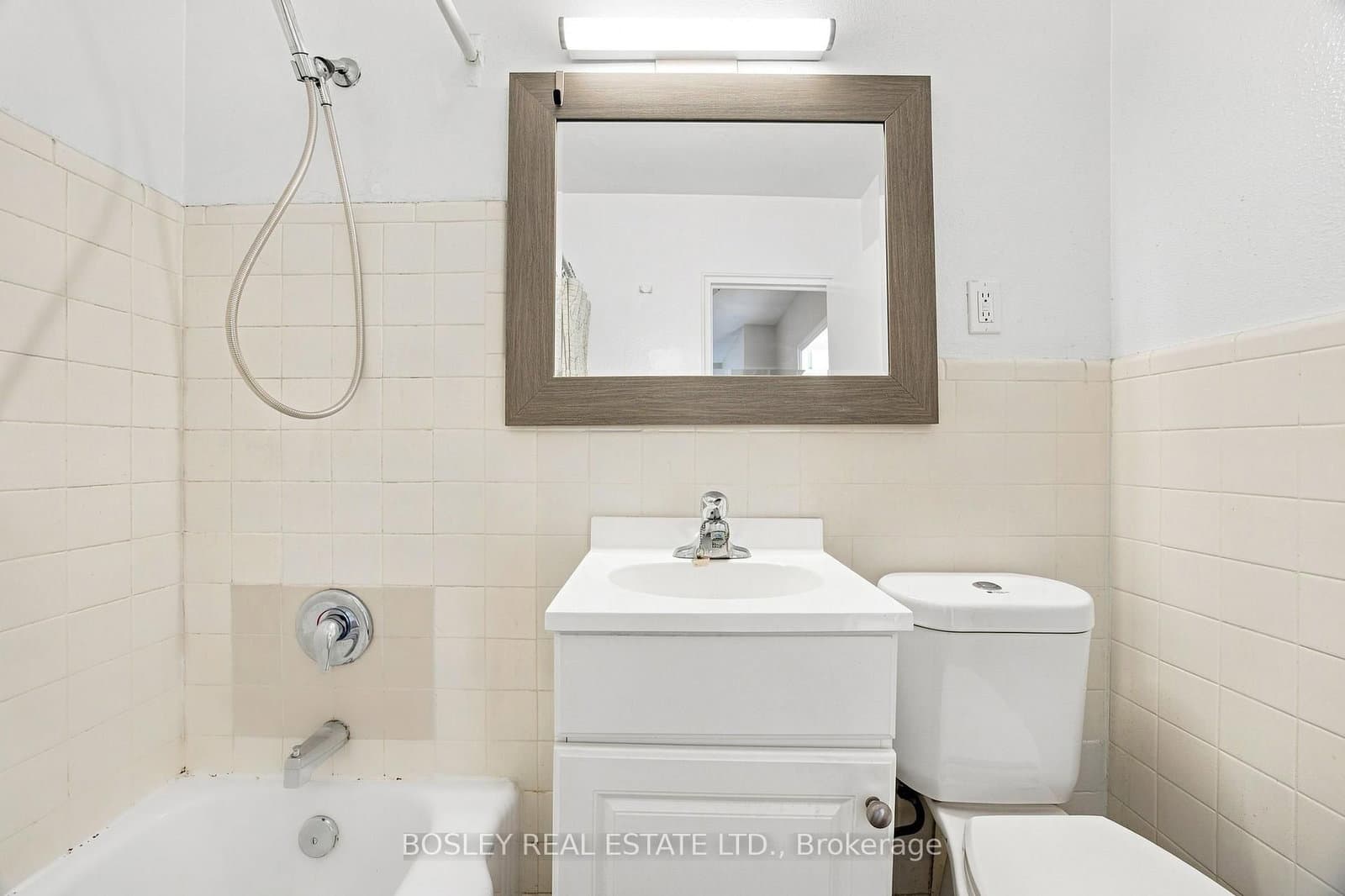 85 Lawton Boulevard, Unit 409 thumbnail 20
