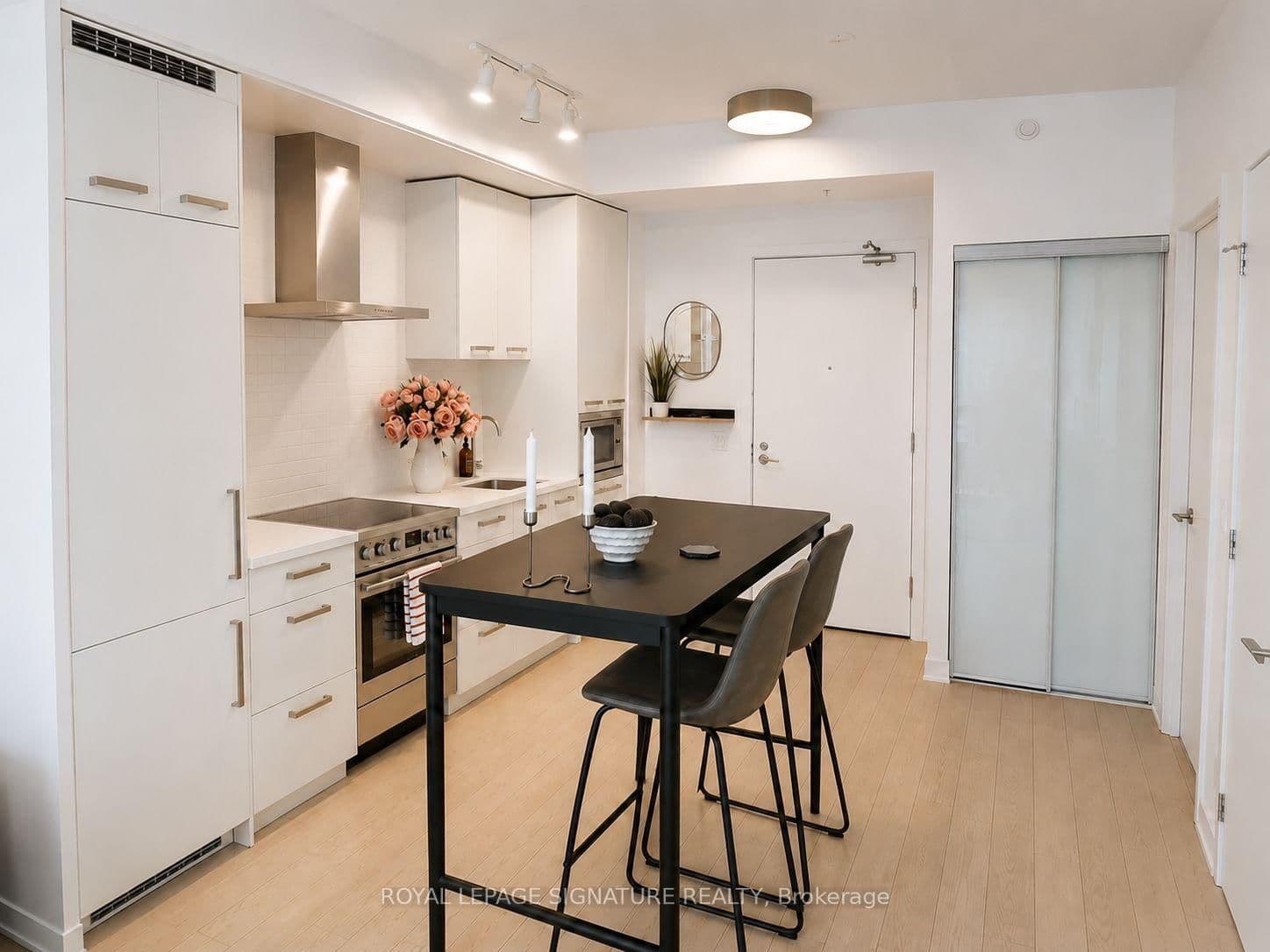 455 Front Street E, Unit N431 thumbnail 4