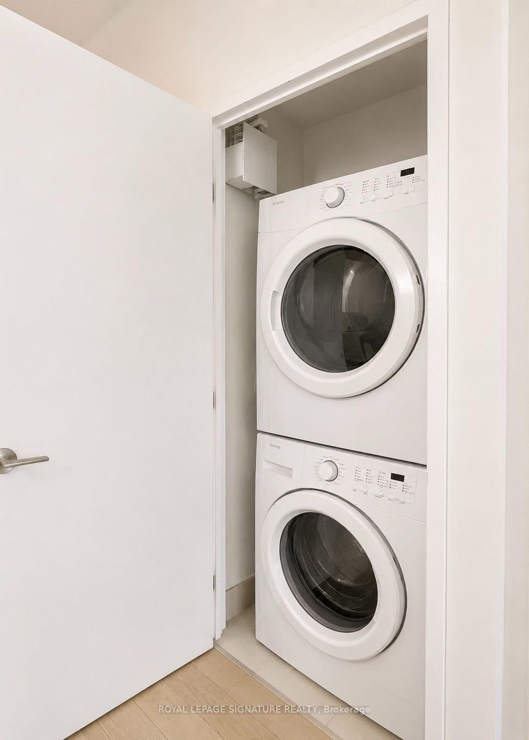 455 Front Street E, Unit N431 thumbnail 8