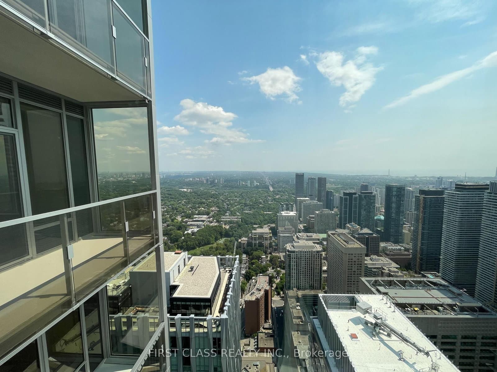 11 Yorkville Avenue, Unit 6307 thumbnail 19