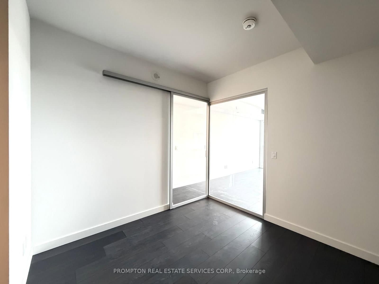 68 Esther Shiner Boulevard, Unit 745 thumbnail 14