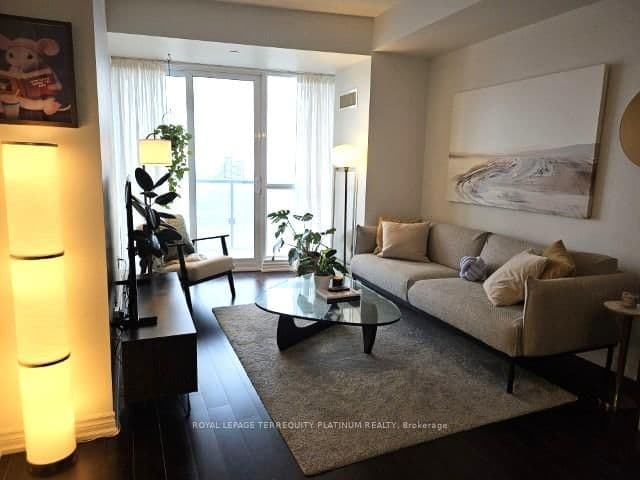 386 Yonge Street, Unit 4205 thumbnail 3
