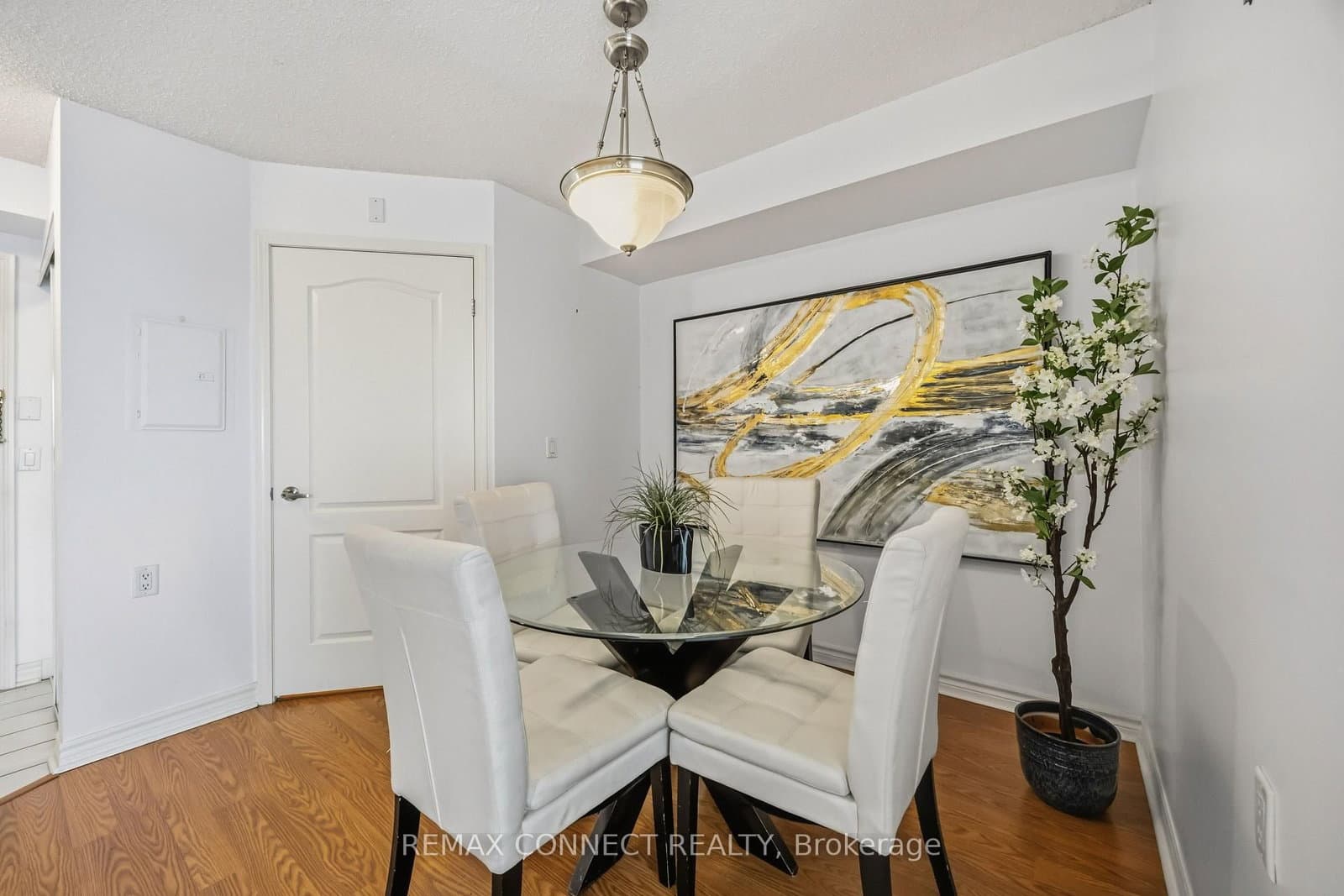 890 Sheppard Avenue W, Unit 504 thumbnail 13