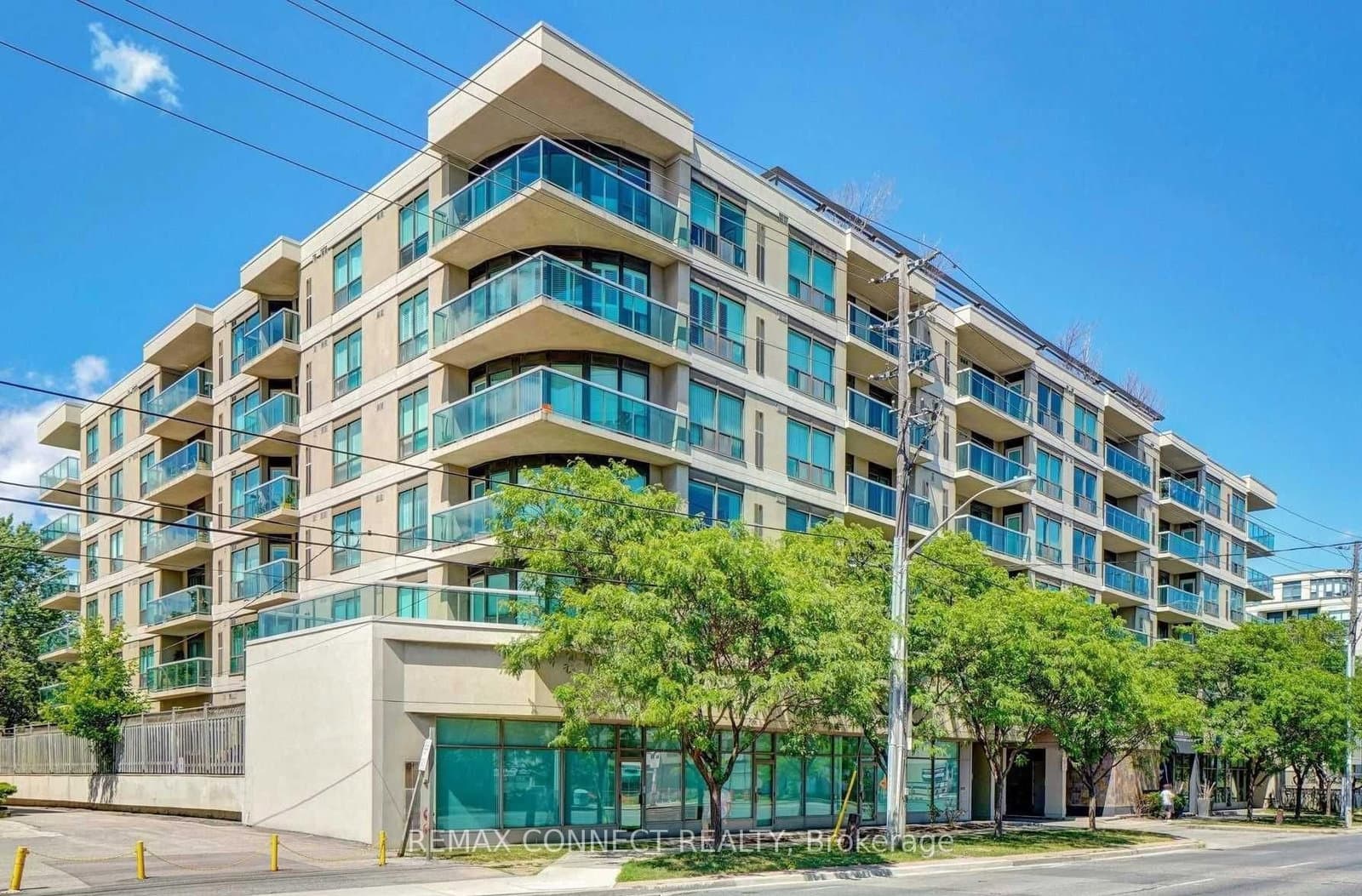 890 Sheppard Avenue W, Unit 504 thumbnail 2