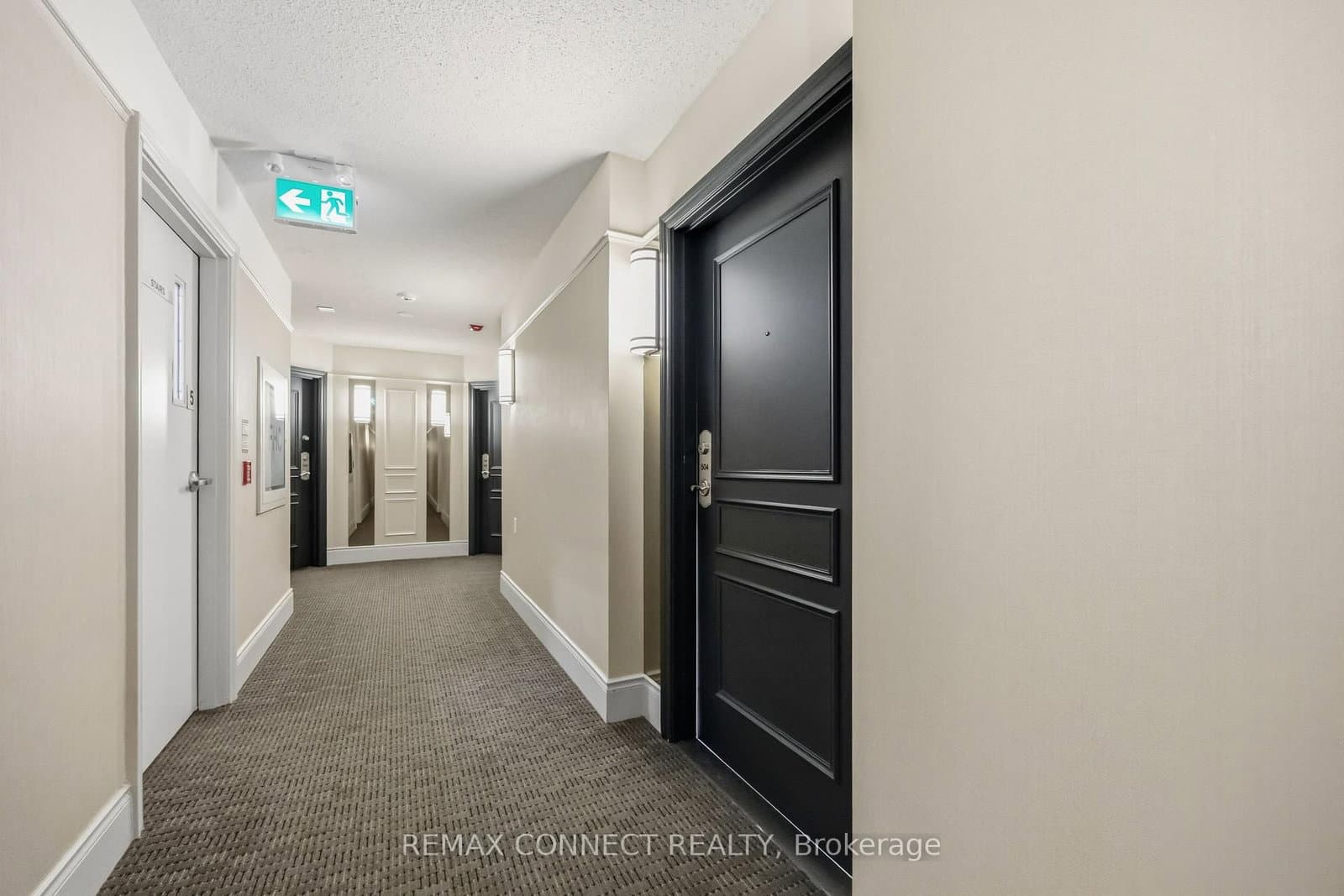 890 Sheppard Avenue W, Unit 504 thumbnail 4