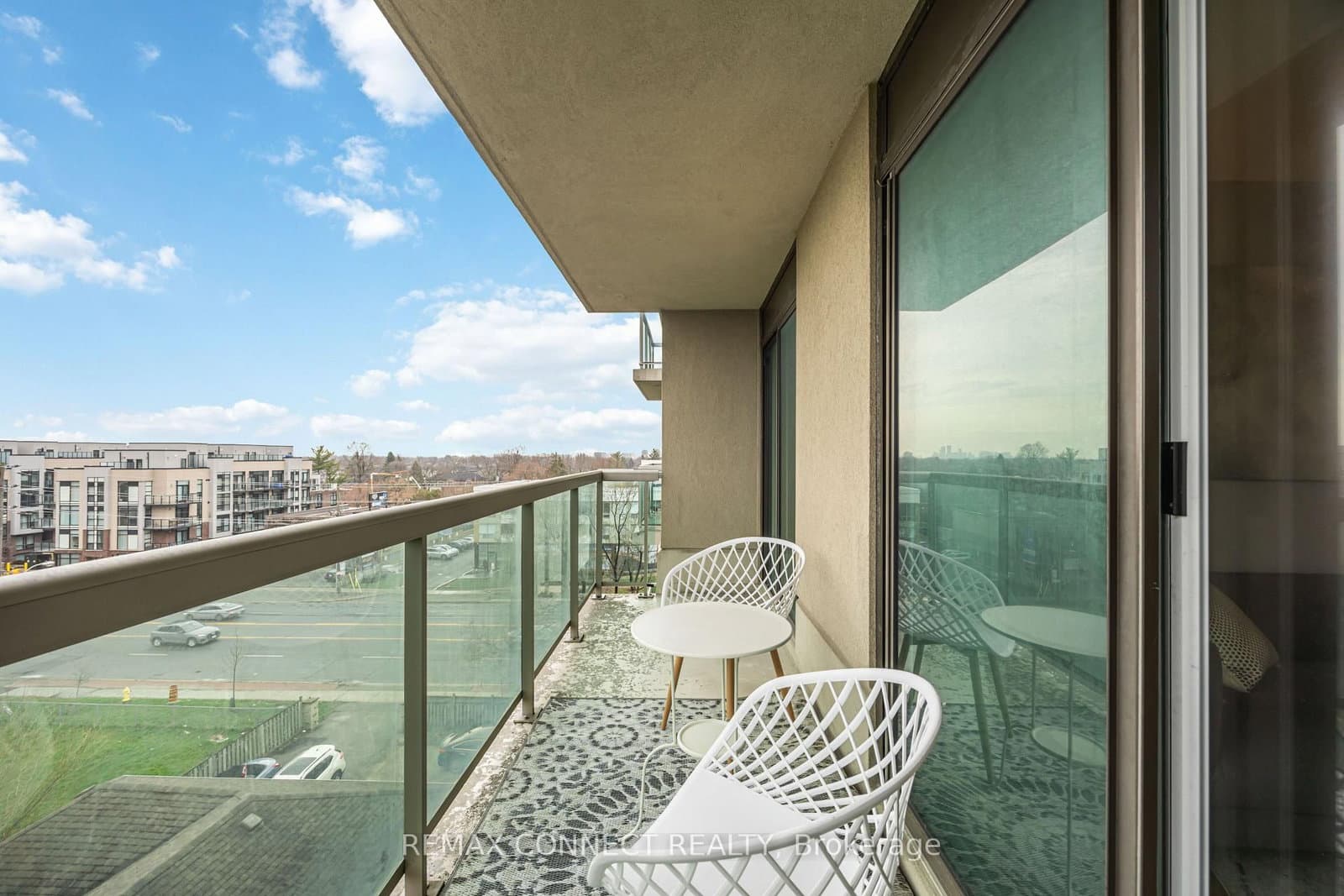 890 Sheppard Avenue W, Unit 504 thumbnail 40