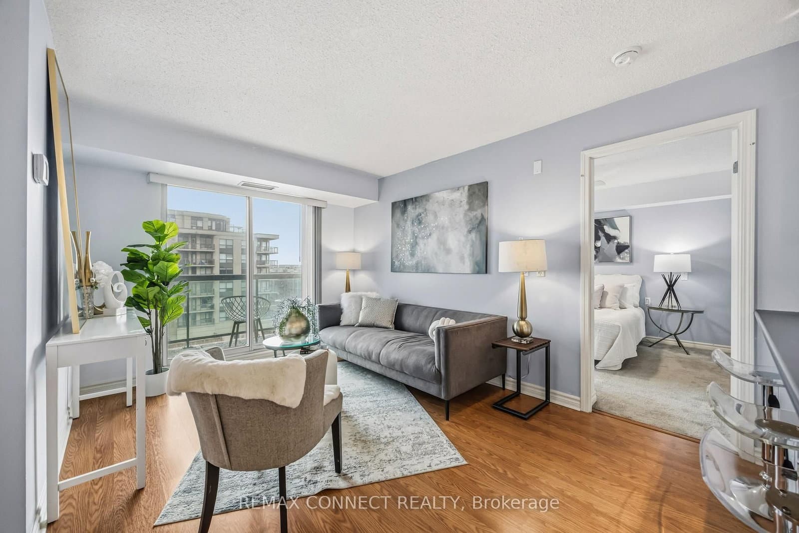 890 Sheppard Avenue W, Unit 504 thumbnail 8