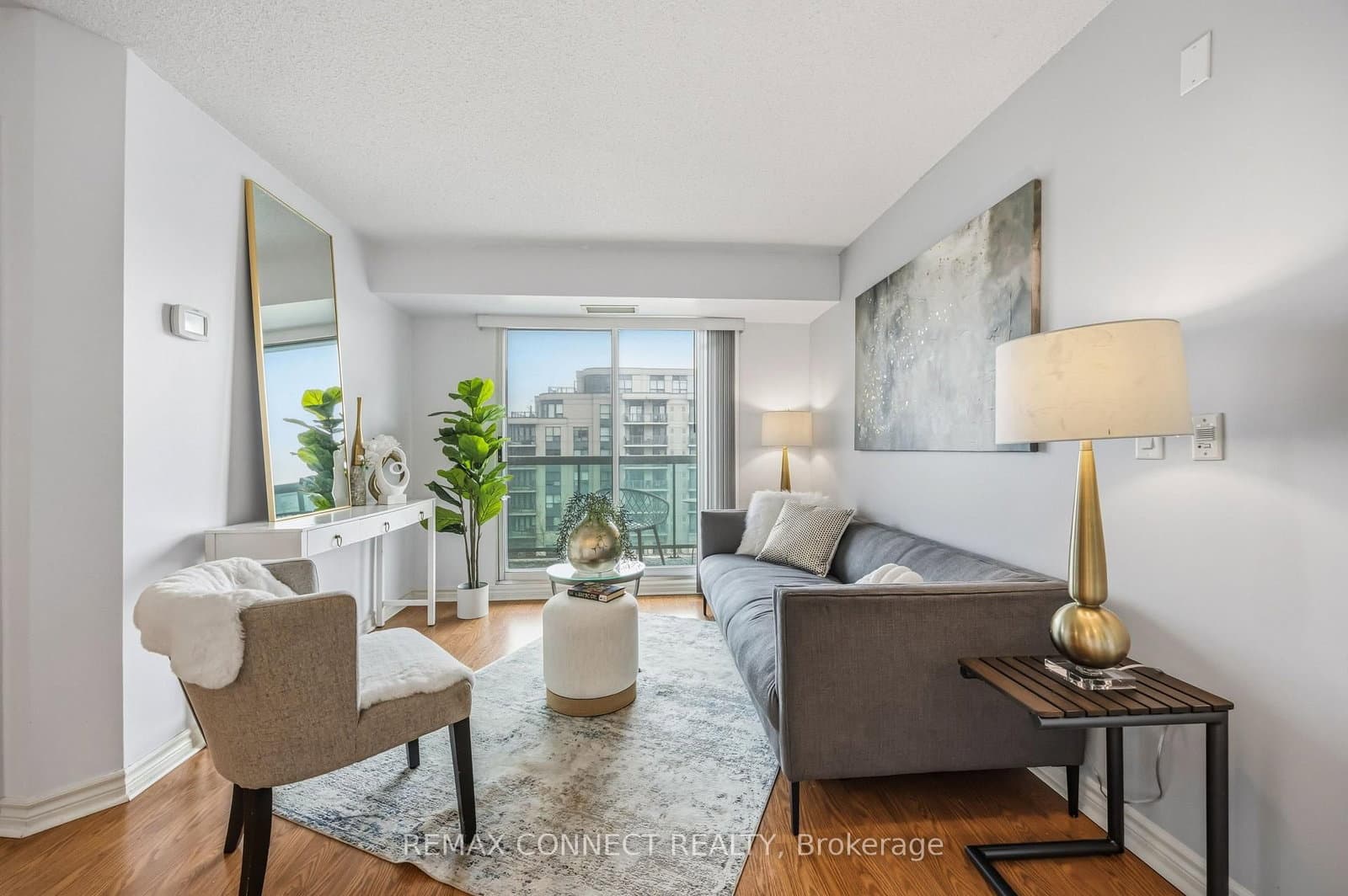 890 Sheppard Avenue W, Unit 504 thumbnail 9