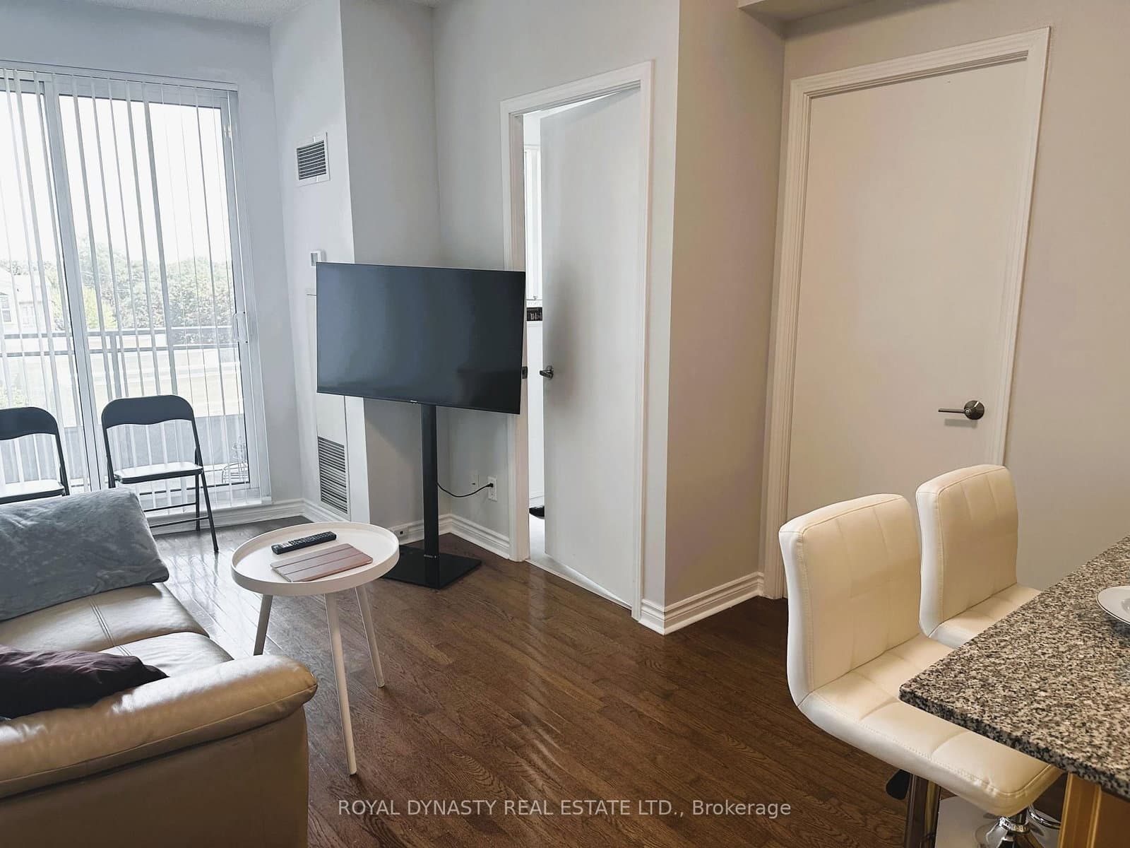 60 Byng Avenue, Unit 409 thumbnail 8