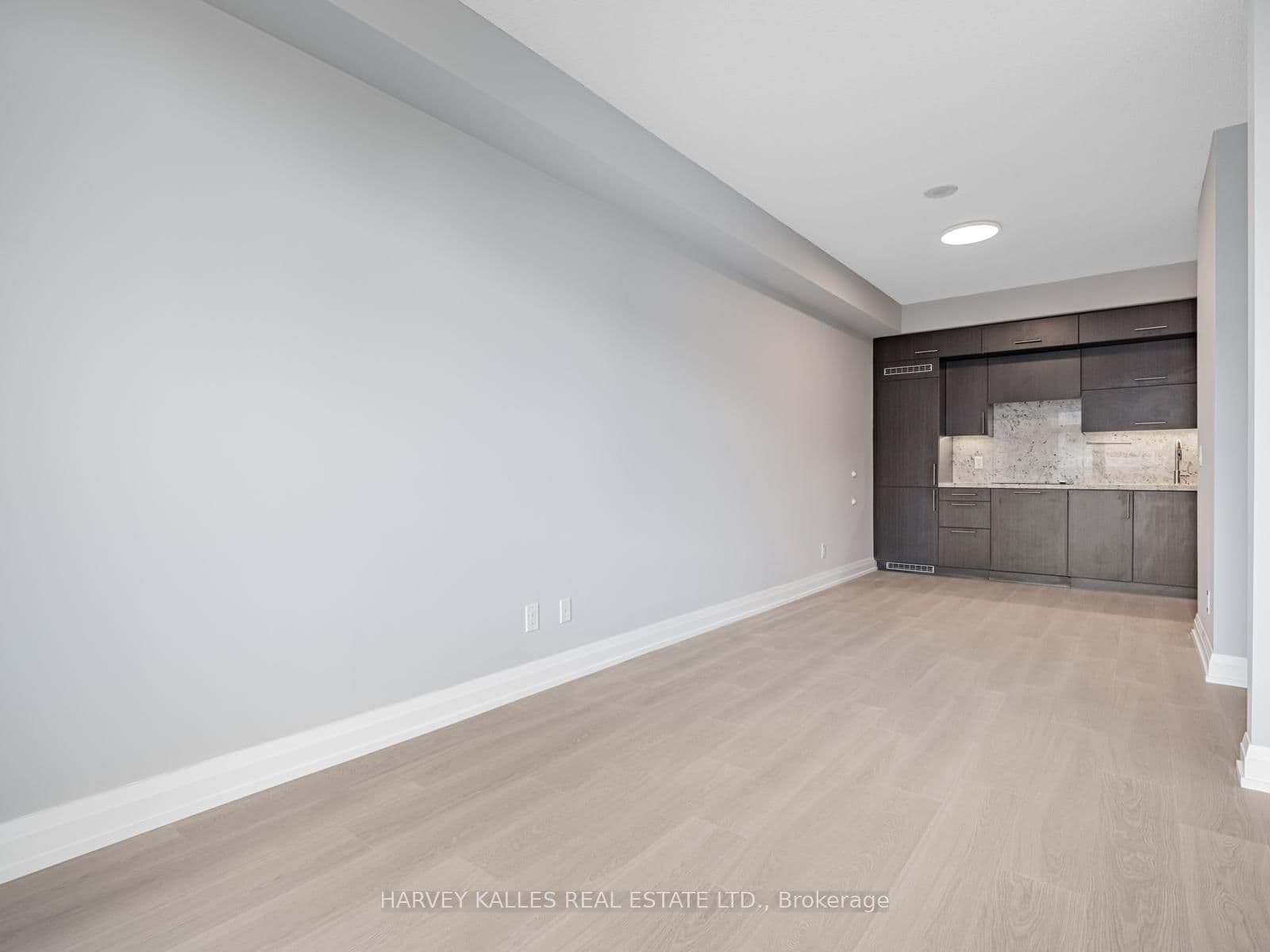 5 Sheppard Avenue E, Unit 2121 thumbnail 10