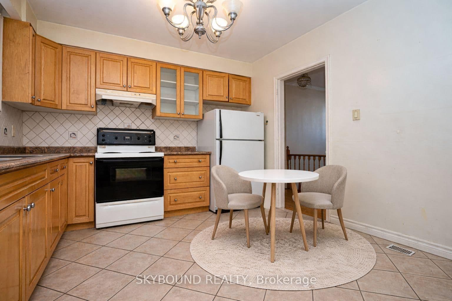 9 Caronport Crescent thumbnail 11