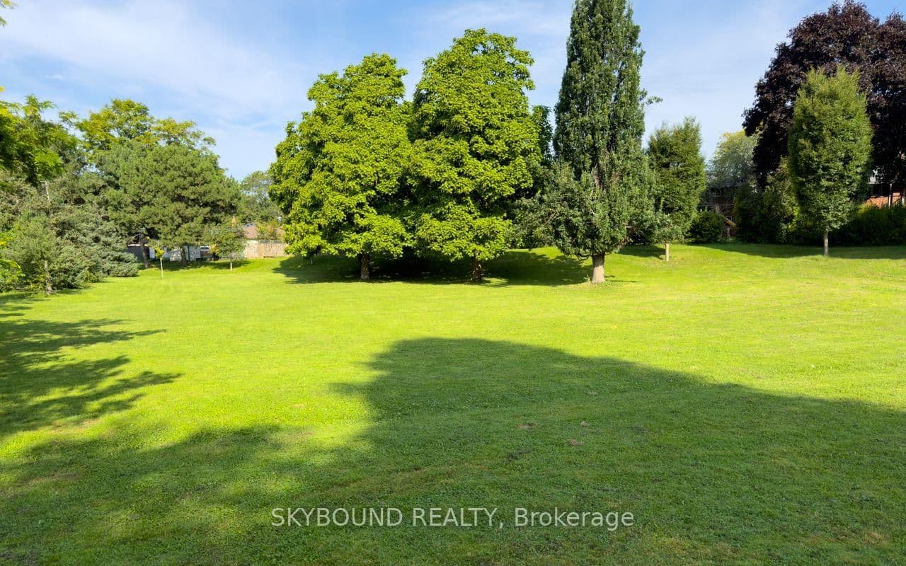 9 Caronport Crescent thumbnail 27
