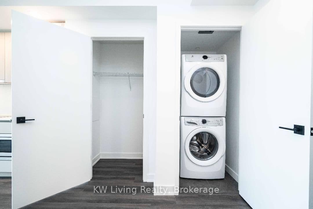 609 Sherbourne Street, Unit 5005 thumbnail 14
