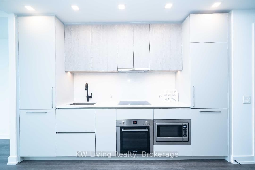 609 Sherbourne Street, Unit 5005 thumbnail 7