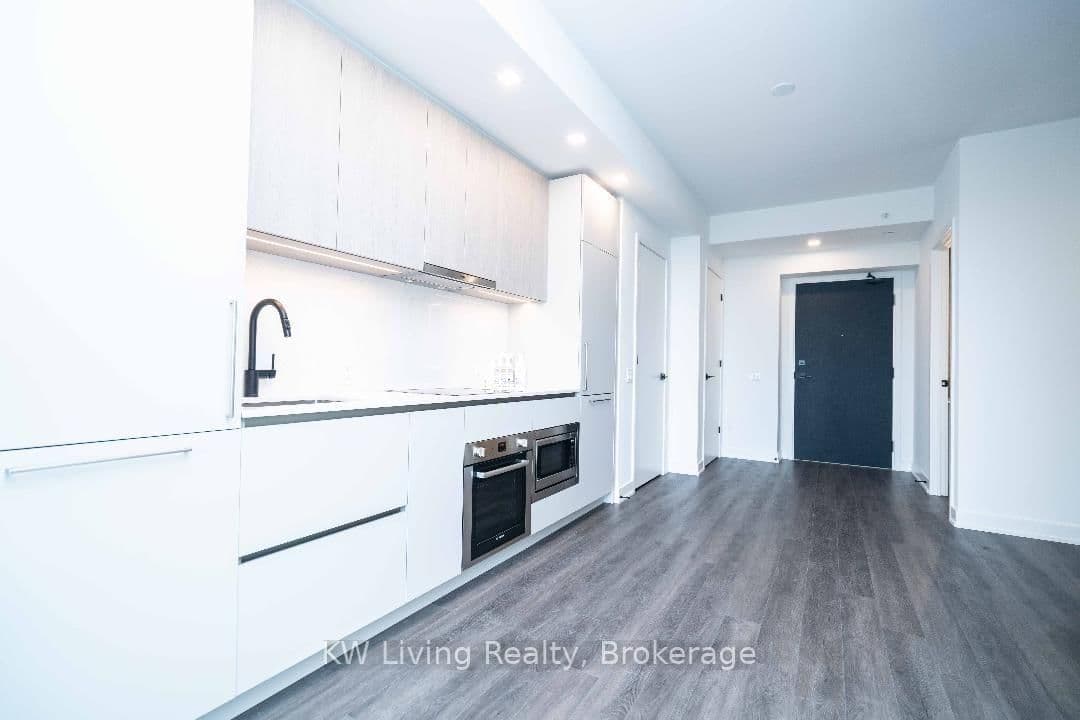 609 Sherbourne Street, Unit 5005 thumbnail 8