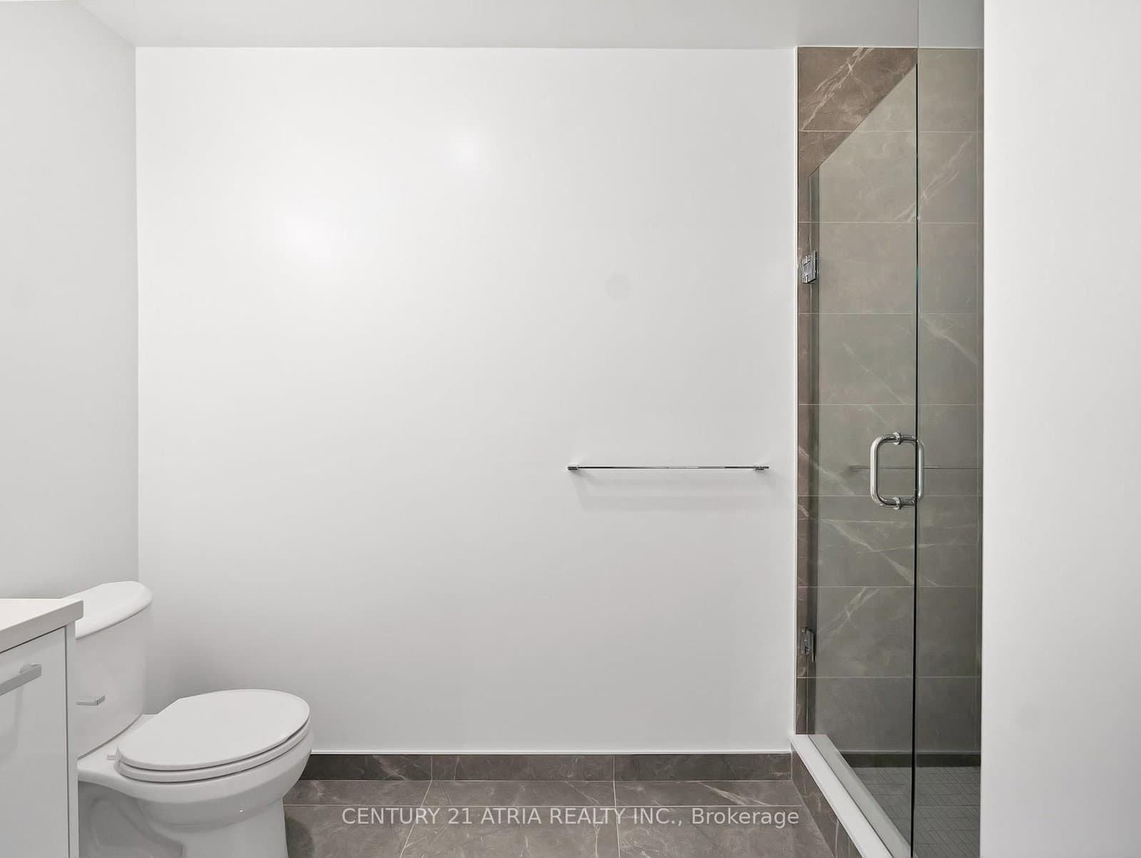 195 McCaul Street, Unit 716 thumbnail 14