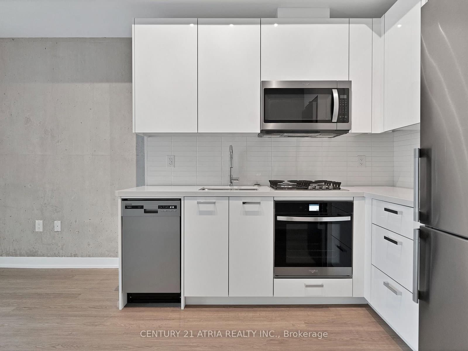 195 McCaul Street, Unit 716 thumbnail 18