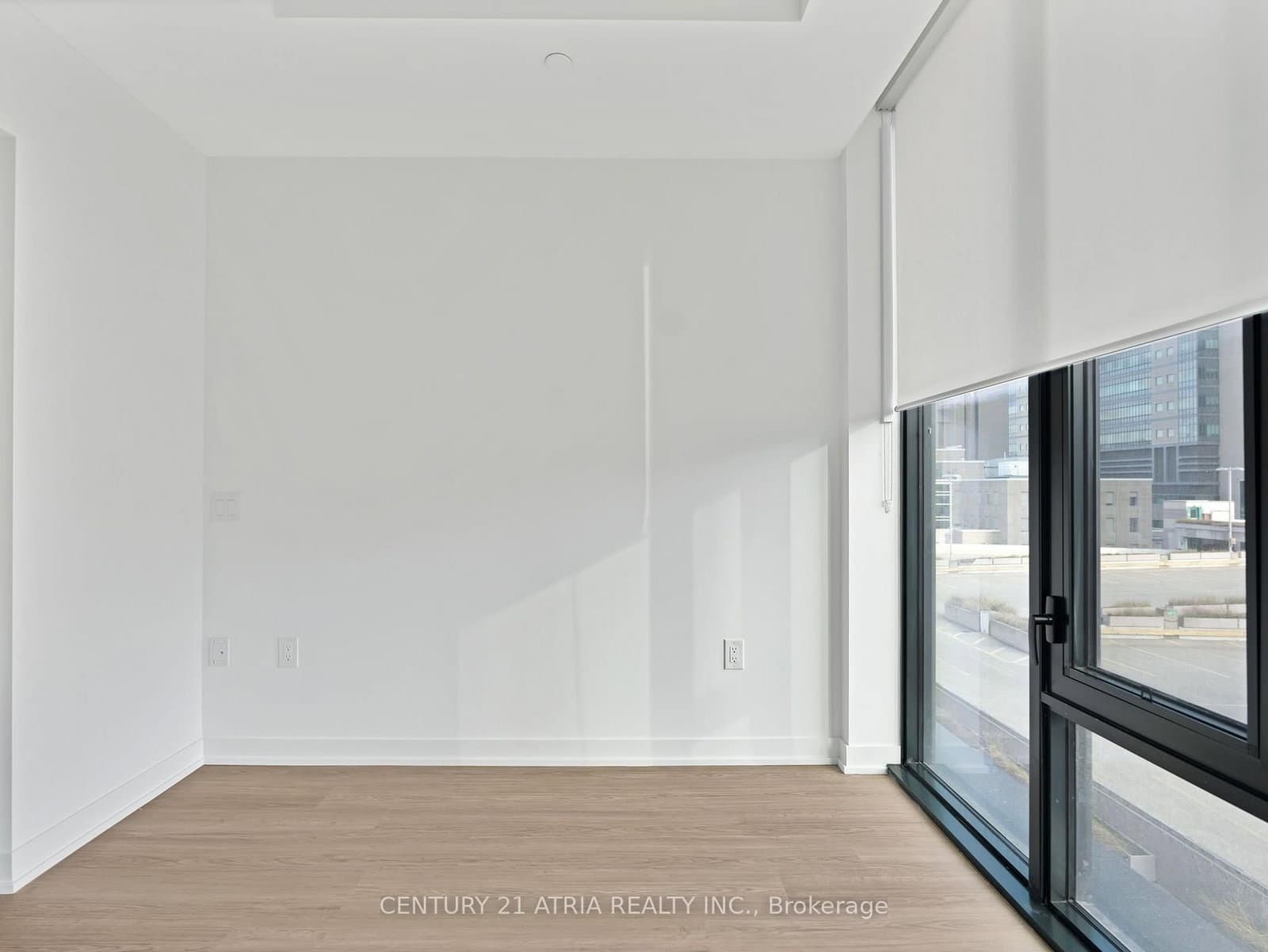 195 McCaul Street, Unit 716 thumbnail 30