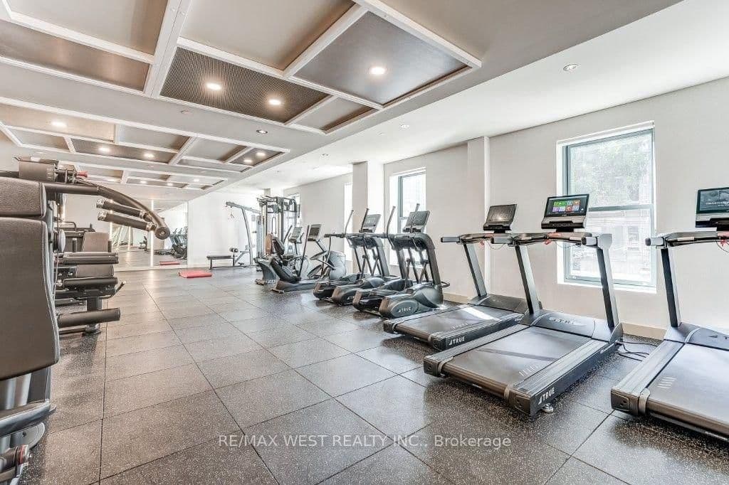 100 Queen Street E, Unit 2808 thumbnail 16