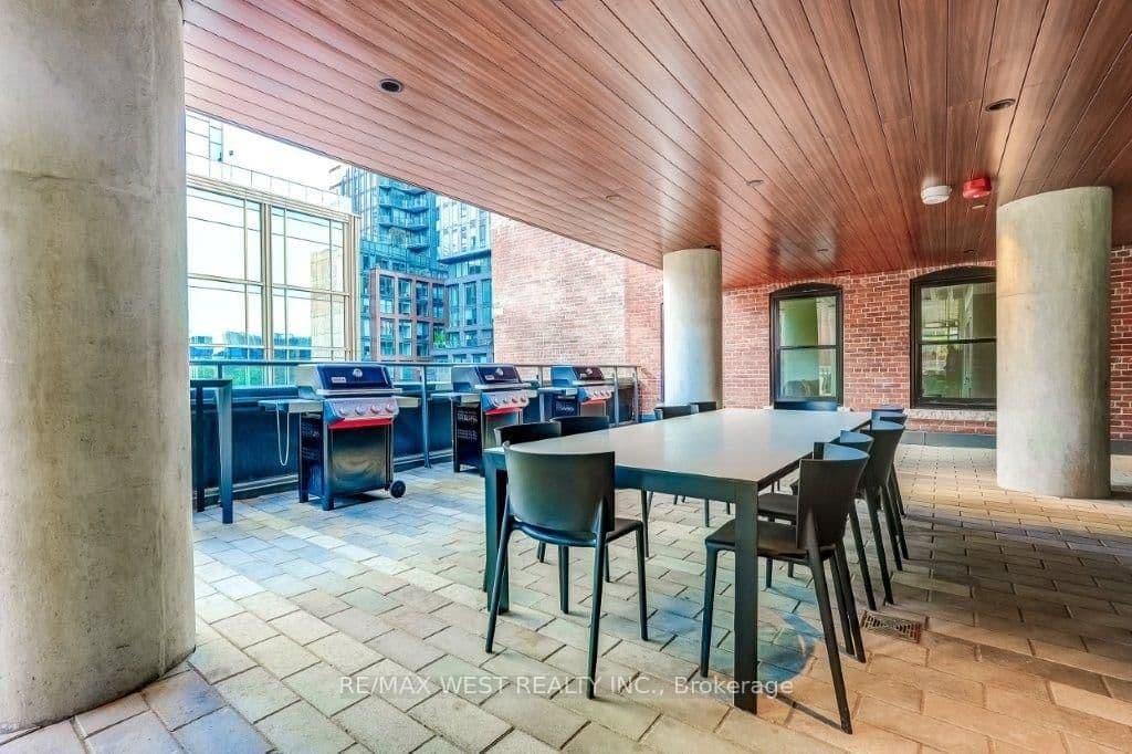 100 Queen Street E, Unit 2808 thumbnail 18