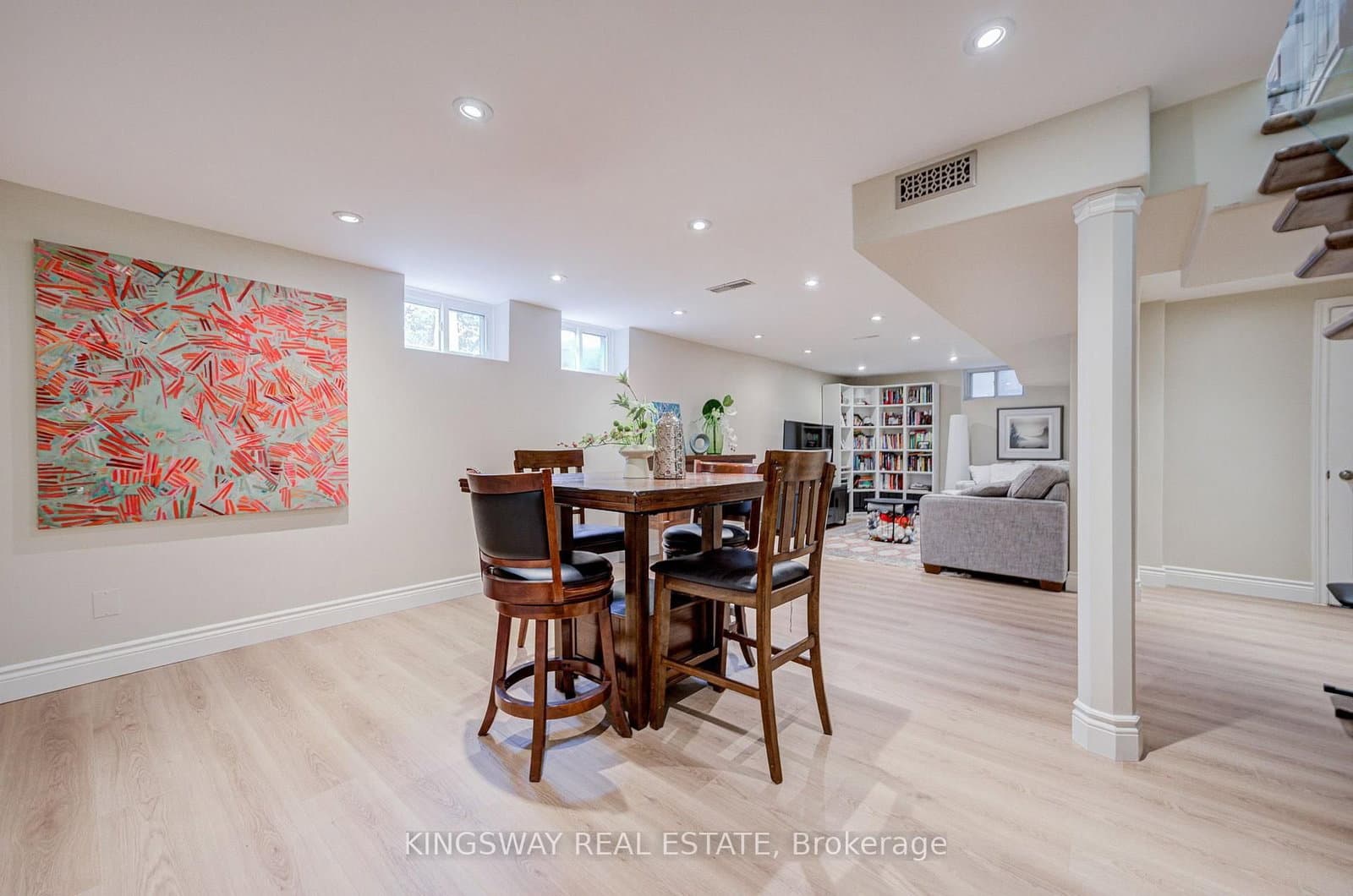 20 Wigmore Drive thumbnail 32