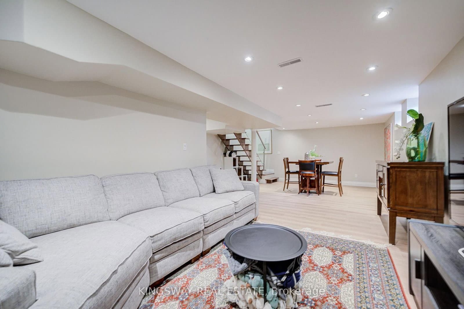 20 Wigmore Drive thumbnail 37