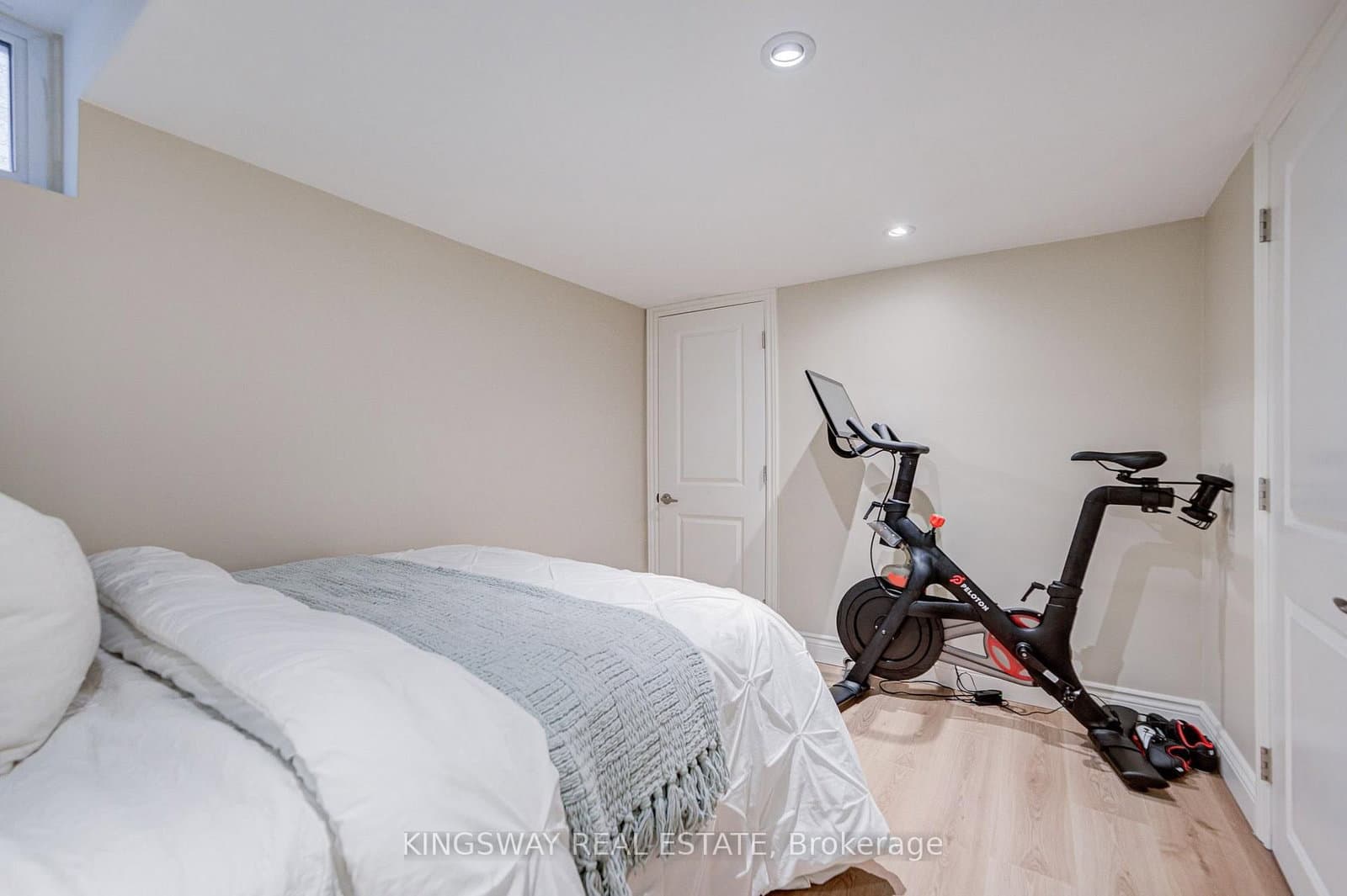 20 Wigmore Drive thumbnail 43