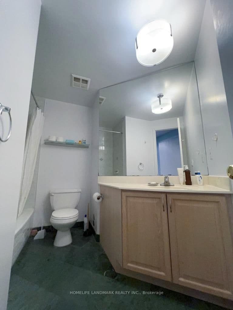 7 King Street E, Unit 1110 thumbnail 7