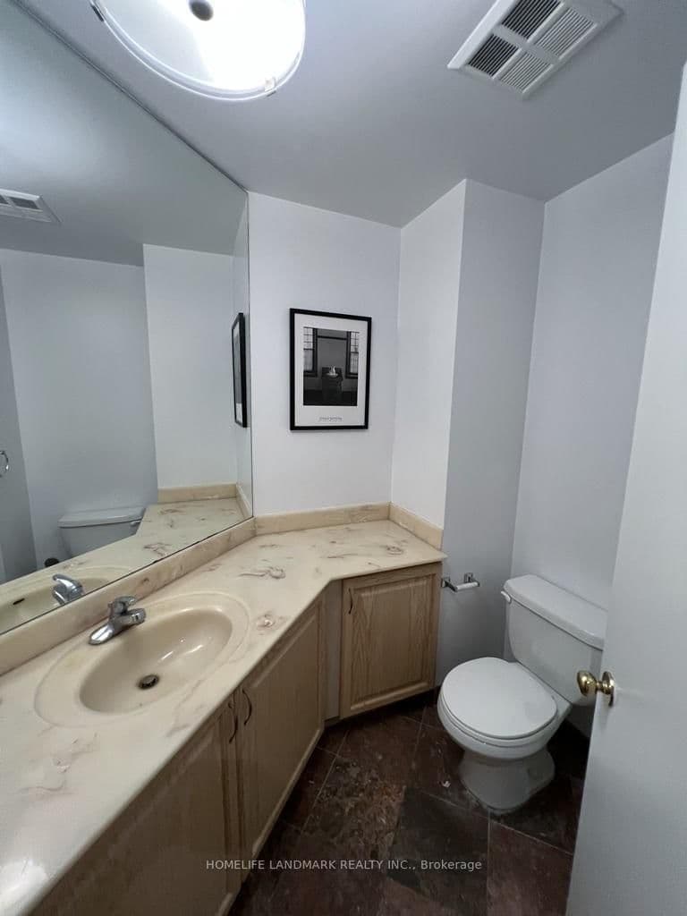 7 King Street E, Unit 1110 thumbnail 8
