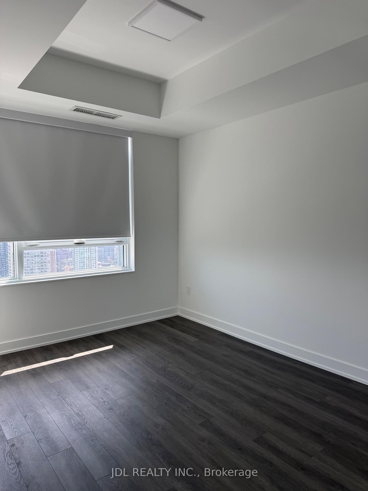 609 Sherbourne Street, Unit 4810 thumbnail 16