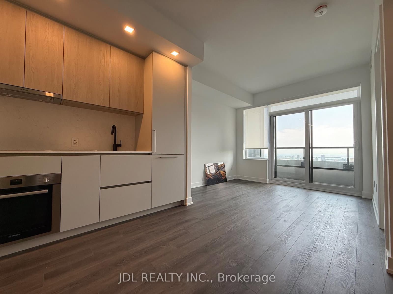 609 Sherbourne Street, Unit 4810 thumbnail 8